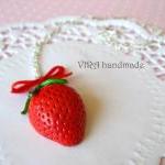 Kawaii Cute Strawberry Bow..