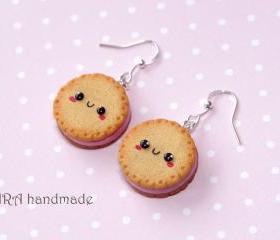 Kawaii cookie earrings with strawberry filling