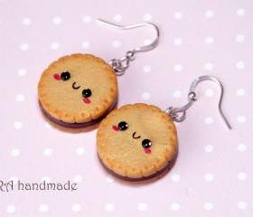 Kawaii cookie earrings with chocolate filling