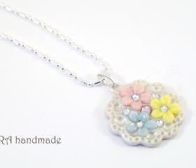 Floral necklace